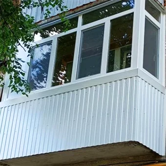 Наружную обшивку сайдингом